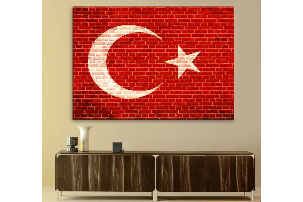 srtr5 - Tuğla Duvar Görünümlü Türk Bayrağı Kanvas Tablo