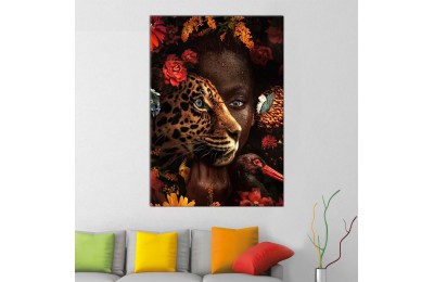 sraf17 - Afrikalı Siyahi Kadın, Leopar, Kelebek ve Çiçekler Dekoratif Kanvas Tablo