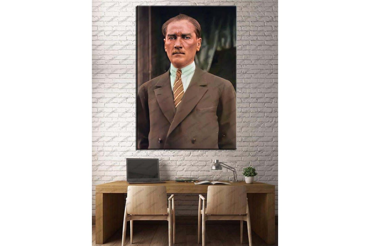 Renklendirilmiş Mustafa Kemal Atatürk Kanvas Tablo dkmr230